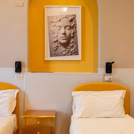 Borgo Ripa Urban Travel Hostel Rome Exterior photo