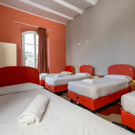 Borgo Ripa Urban Travel Hostel Rome Exterior photo