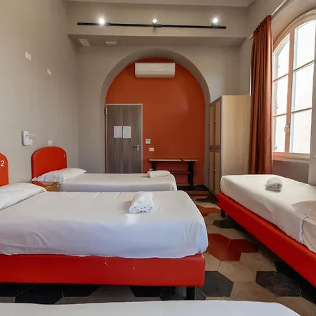 Borgo Ripa Urban Travel Hostel Rome Exterior photo