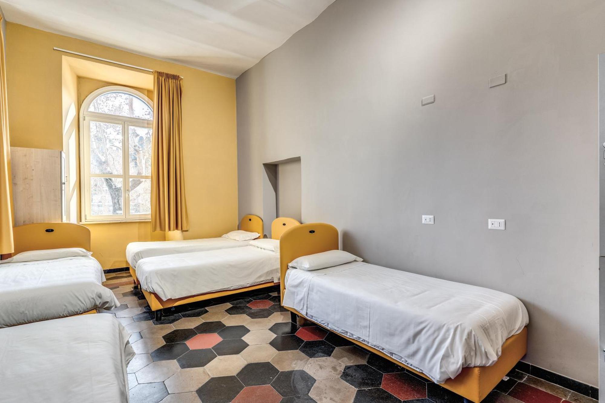 Hostal Borgo Ripa Urban Travel *