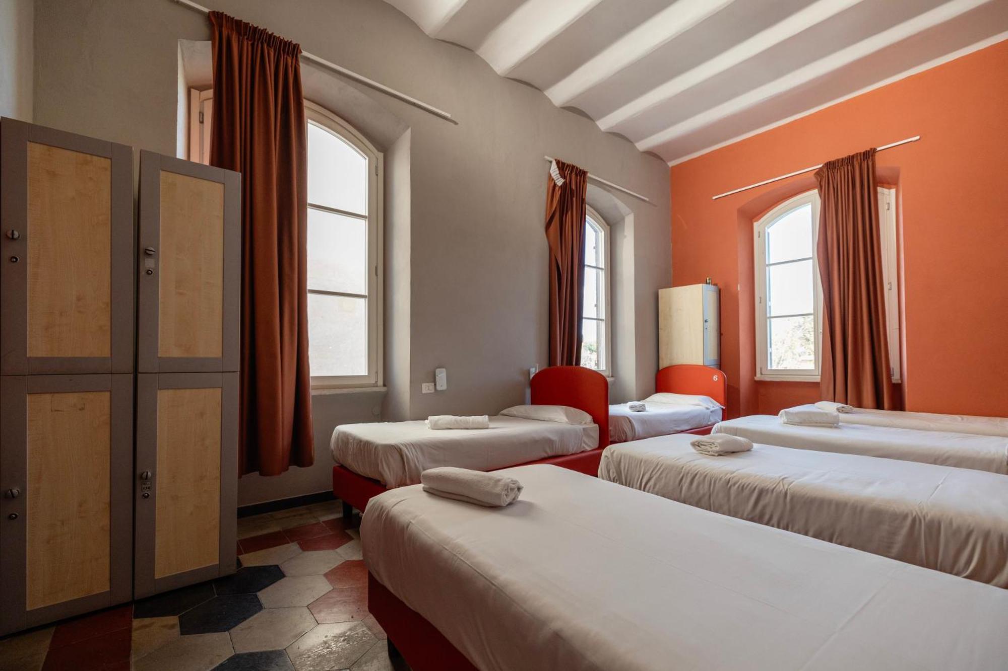 Borgo Ripa Urban Travel Hostal *