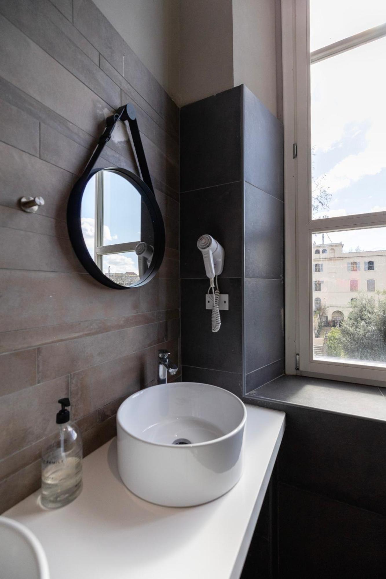 Hostal Borgo Ripa Urban Travel *